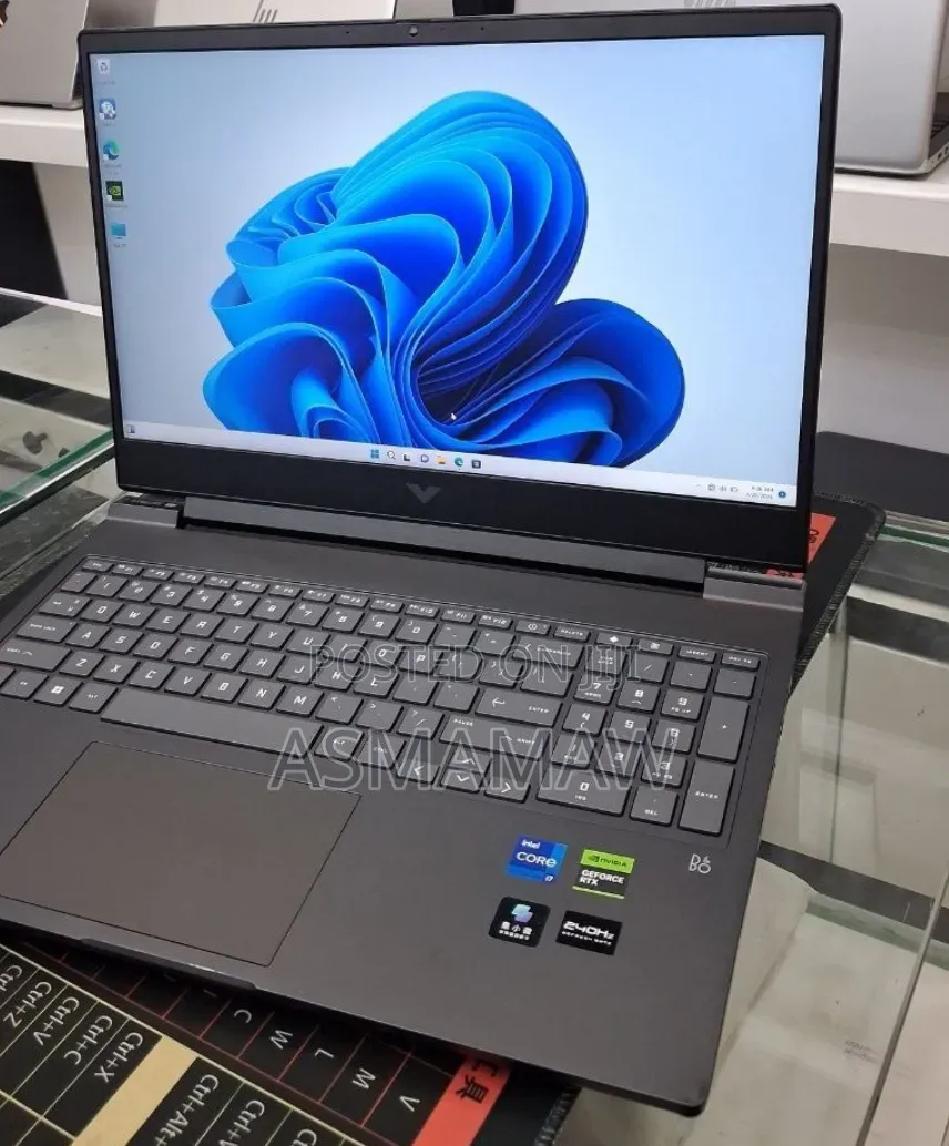 New Laptop HP Victus 15 16GB Intel Core i7 SSD 1T