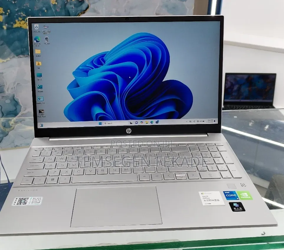 New Laptop HP Pavilion 15 16GB Intel Core i5 SSD 512GB