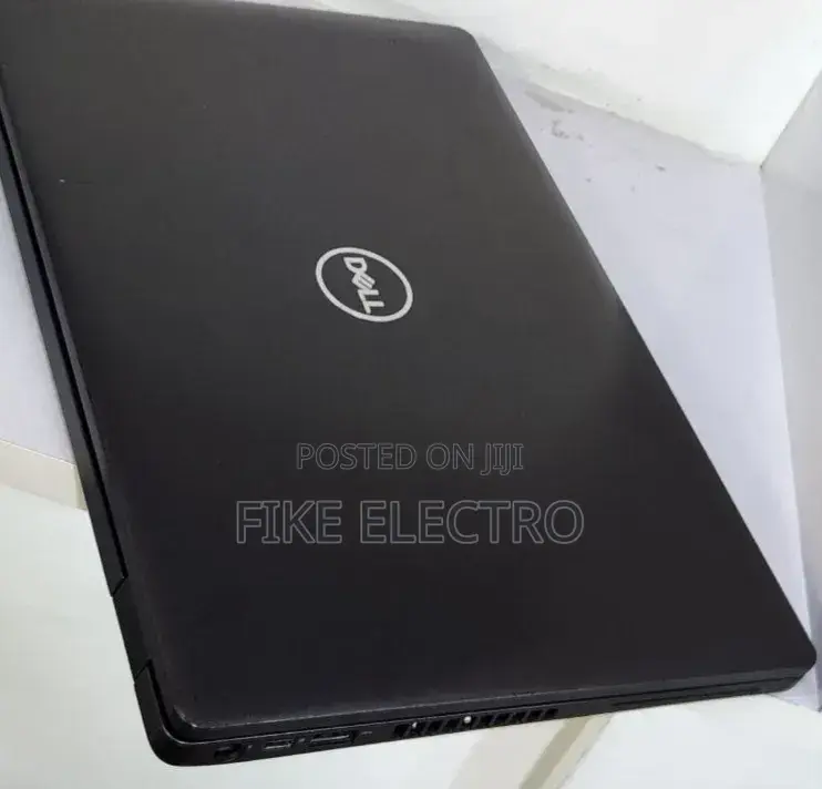 Laptop Dell Latitude 5400 8GB Intel Core i7 SSD 512GB