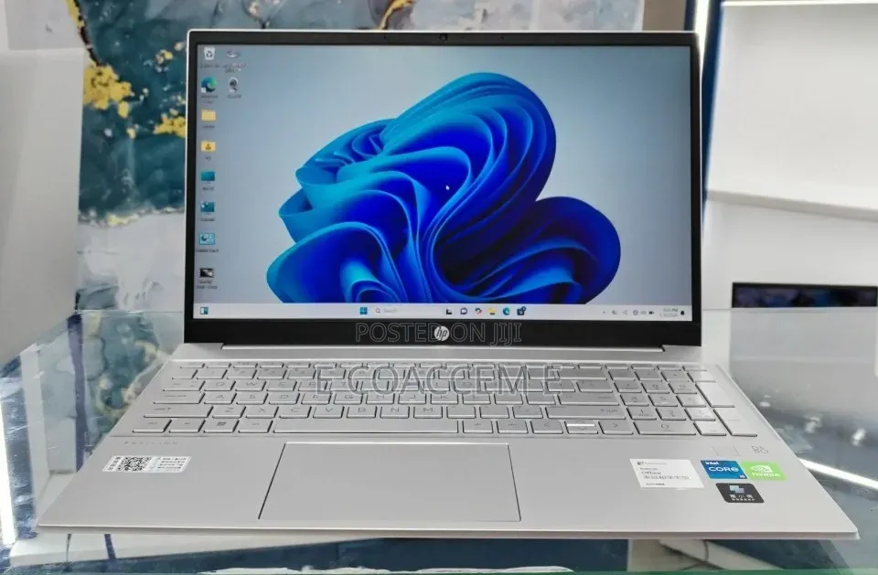 New Laptop HP 15 16GB Intel SSD 512GB