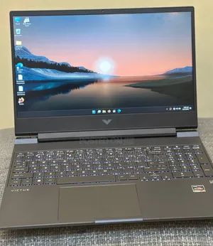 New Laptop HP Victus 15 8GB AMD Ryzen 5 SSD 512GB