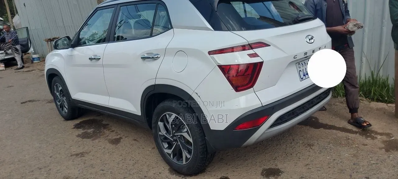 Hyundai Creta 2023 White