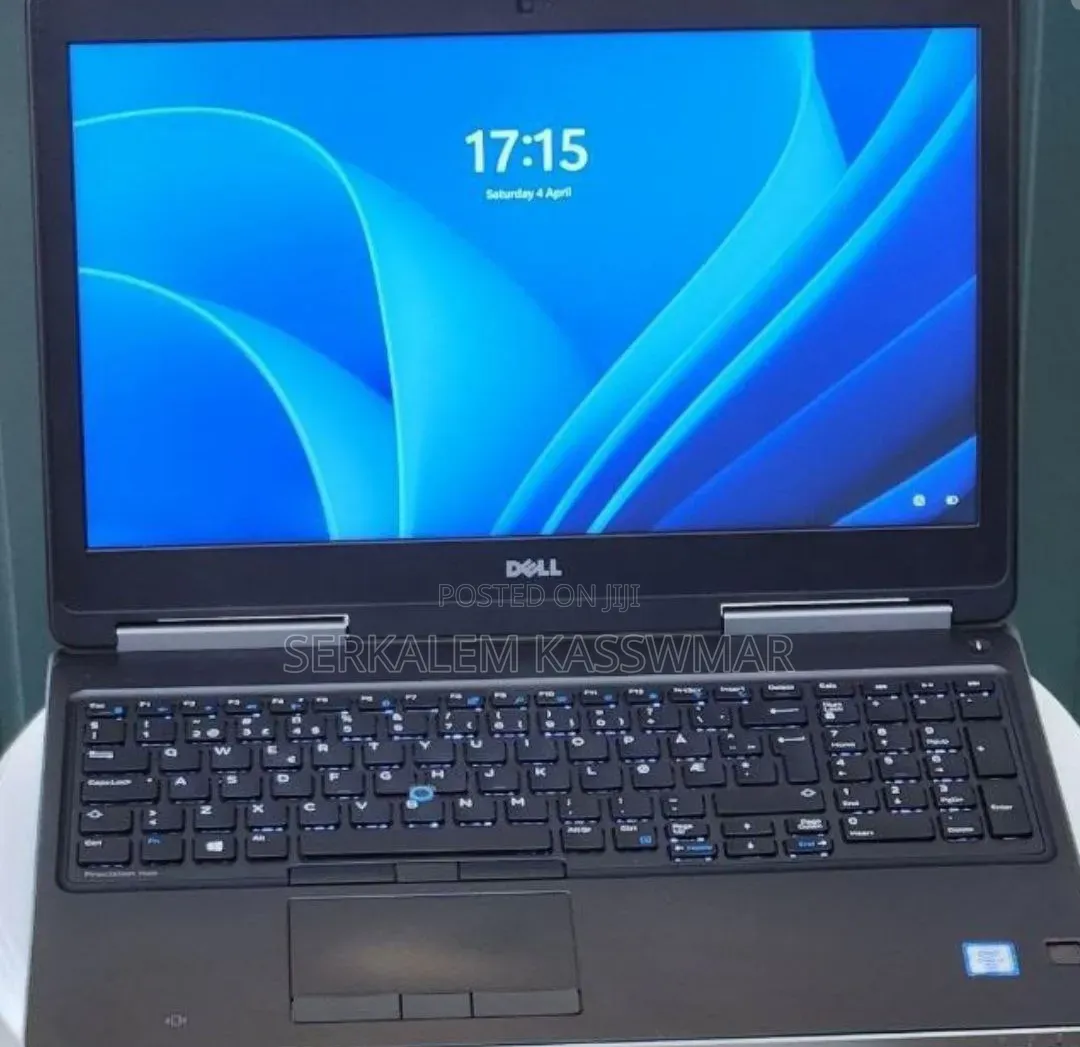 New Laptop Dell Precision 7520 16GB Intel Core i7 SSD 512GB