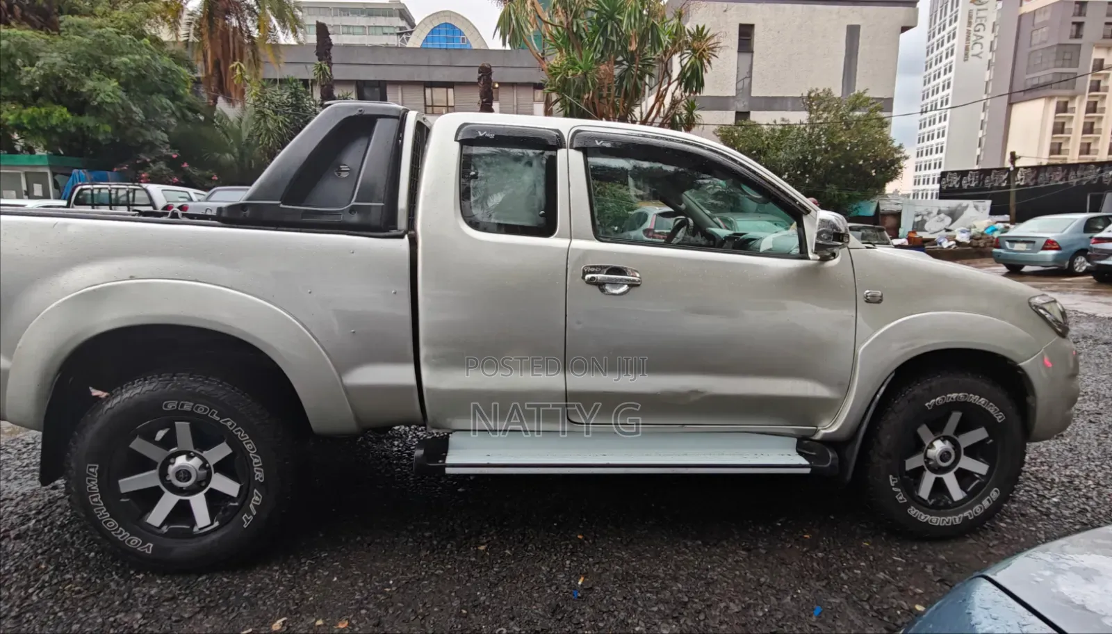Toyota Hilux 2009 Silver