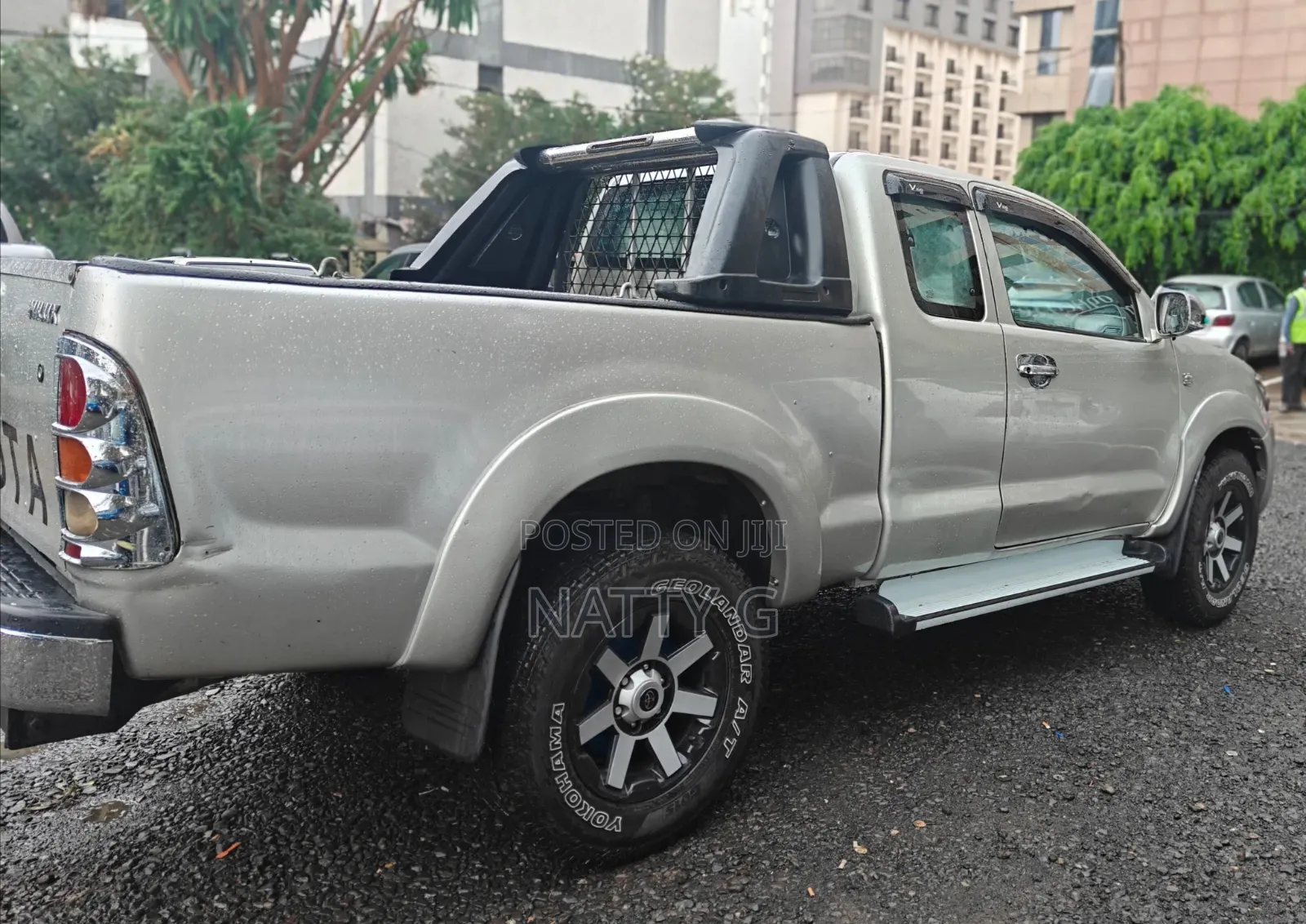 Toyota Hilux 2009 Silver