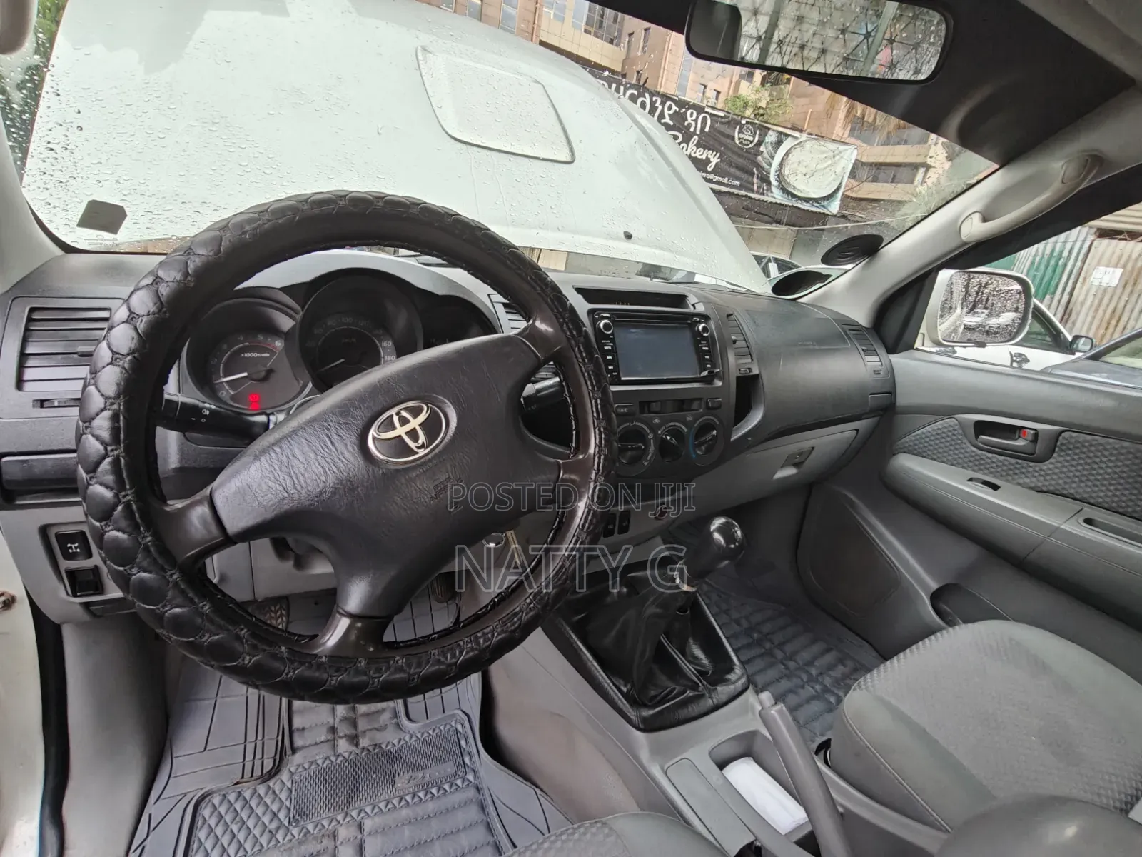 Toyota Hilux 2009 Silver