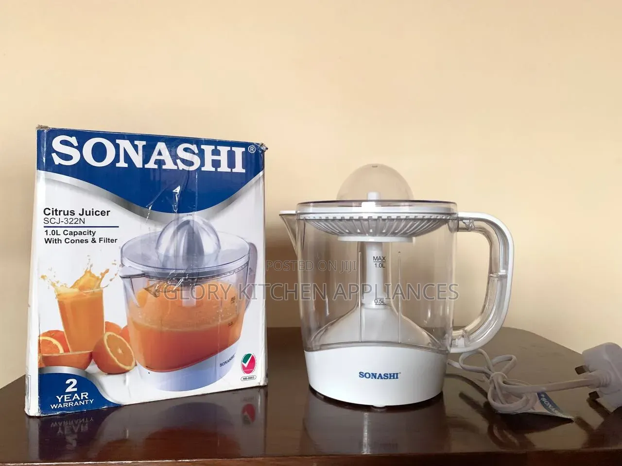 Sonashi Citrus Juicer