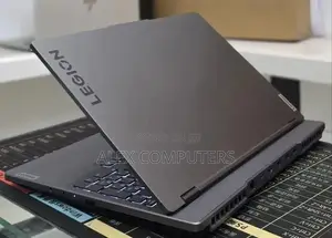 New Laptop Lenovo Legion 5 24GB Intel Core i7 SSD 1T