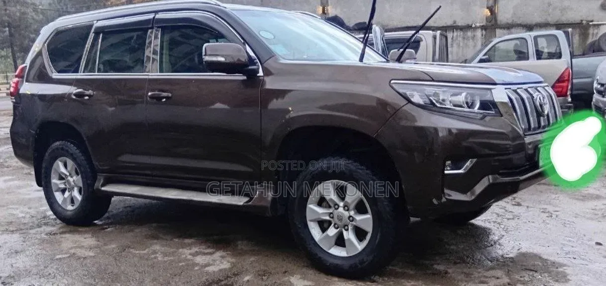 Toyota Land Cruiser 2011 Burgundy