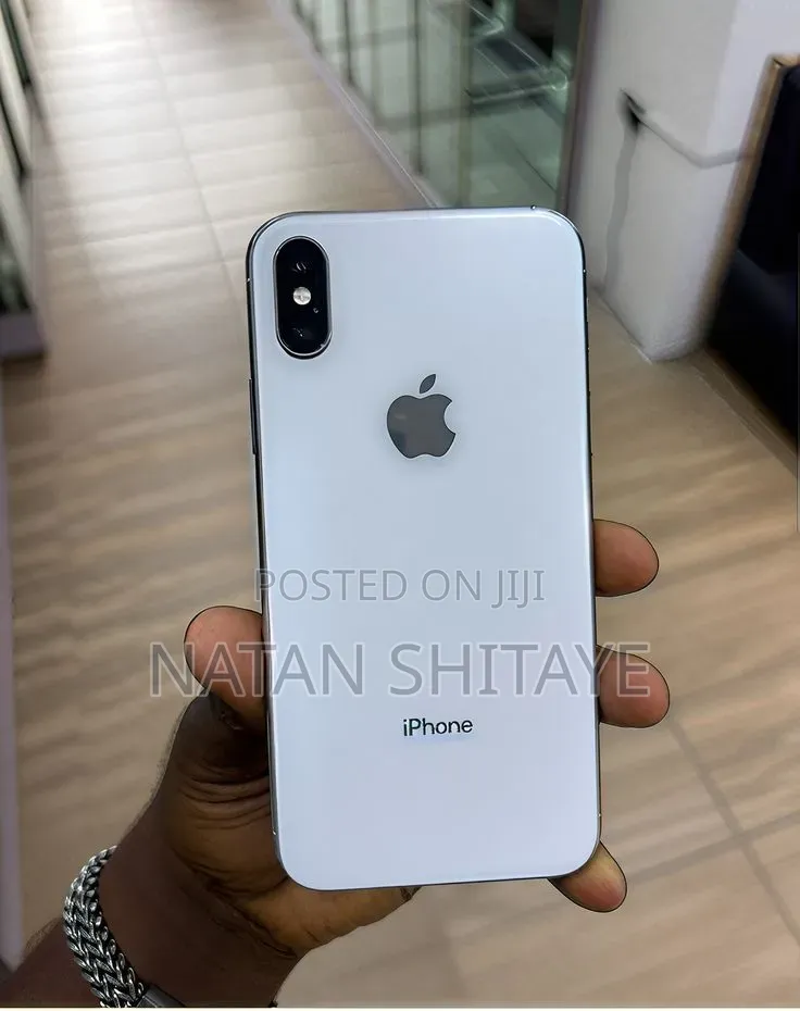 Apple iPhone X 64 GB White