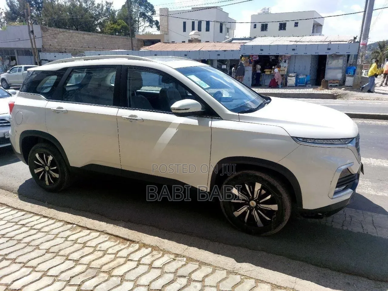 Chevrolet Captiva 2022 White