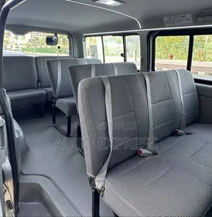 Toyota HiAce 2007 Silver