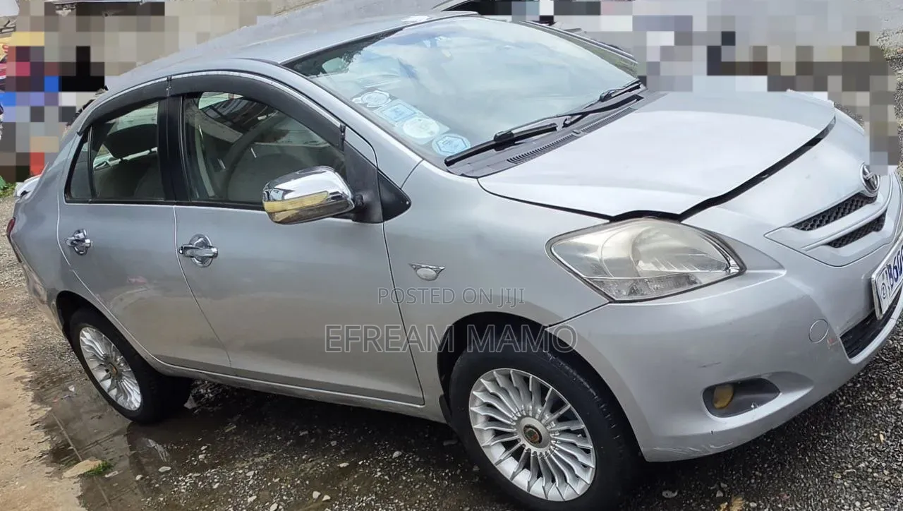 Toyota Yaris 2010