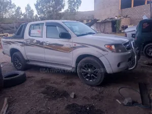 Toyota Hilux 2008 Off white