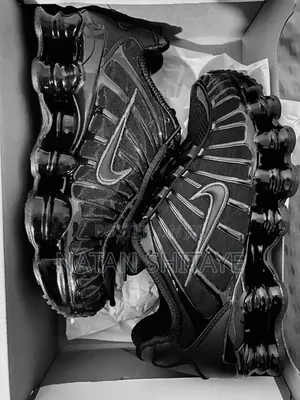 Nike Shox Shoes