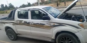 Toyota Hilux 2008 Off white