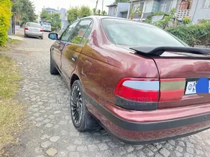 Toyota Carina E 1995 Red