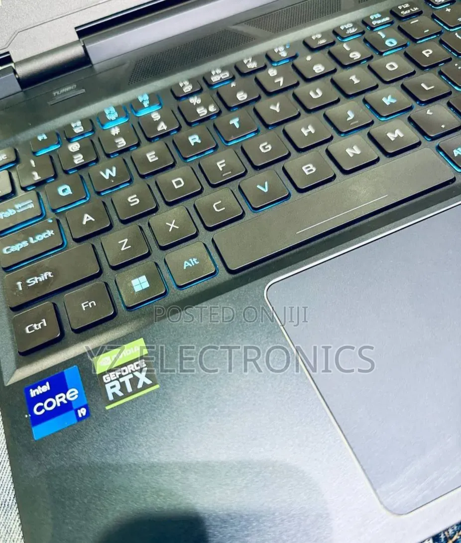 New Laptop Acer Predator Helios 300 16GB Intel Core i9 SSD 512GB