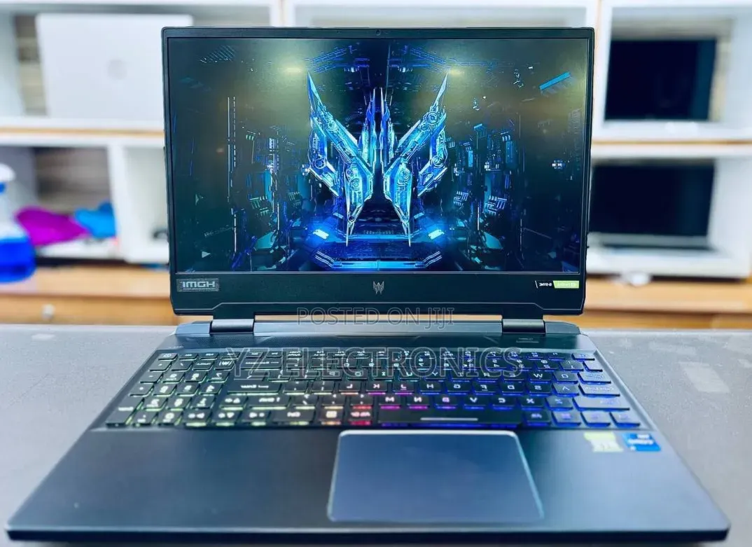New Laptop Acer Predator Helios 300 16GB Intel Core i9 SSD 512GB