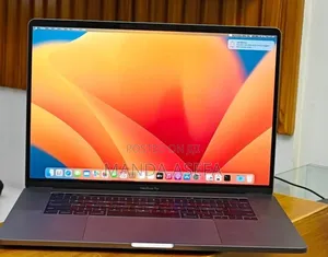 New Laptop Apple MacBook Pro 2019 16GB Intel Core i7 SSD 512GB