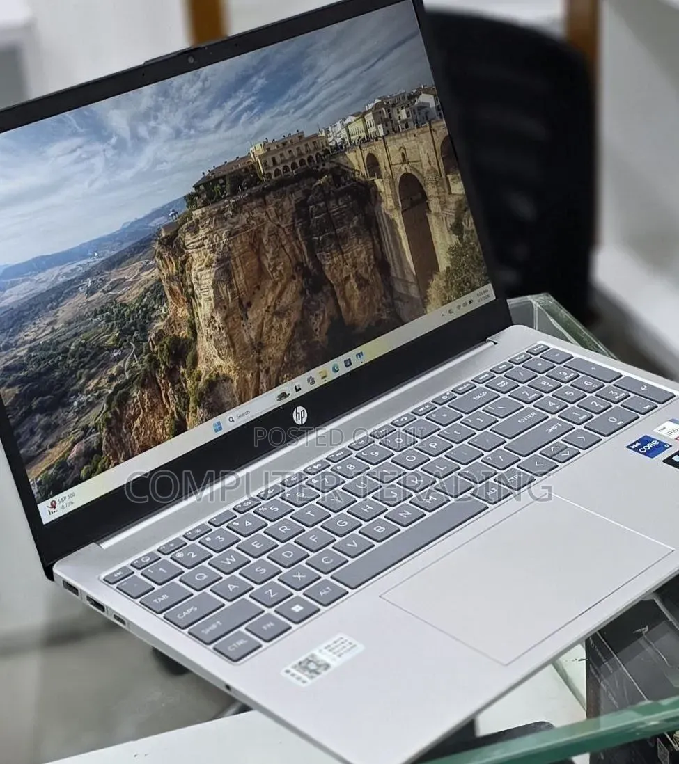 New Laptop HP Stream Notebook 16GB Intel Core i7 SSD 1T