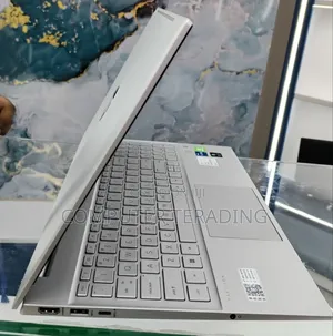 New Laptop HP Pavilion 15 16GB Intel Core i5 SSD 1T