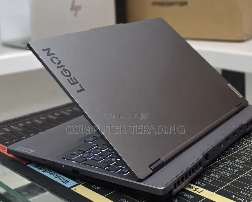 New Laptop Lenovo Legion 5 24GB Intel Core i7 SSD 1T