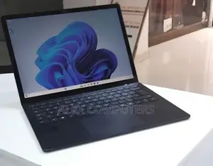 New Laptop Microsoft Surface Laptop 4 16GB Intel Core i7 SSD 512GB