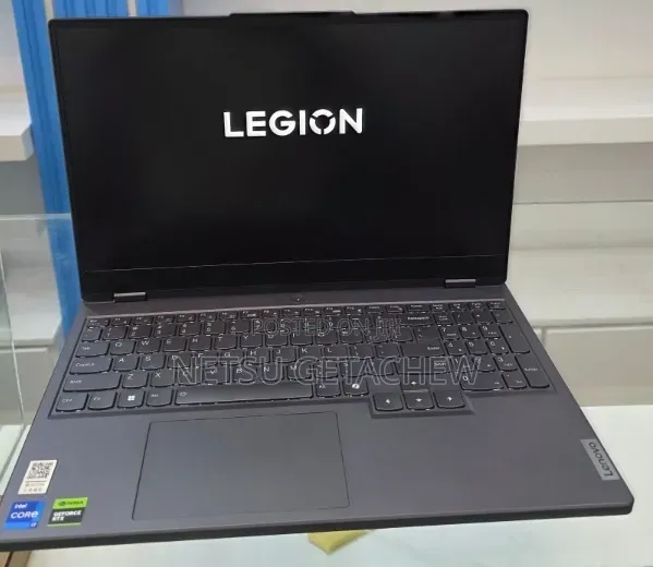 New Laptop Lenovo Legion 5 24GB Intel Core i7 SSD 1T