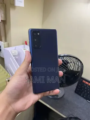 New Samsung Galaxy S20 FE 5G 128 GB
