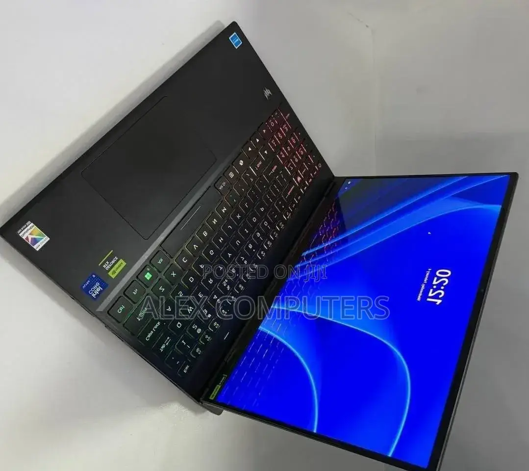 New Laptop Acer Predator Helios Neo 16 32GB Intel Core Ultra 9 SSD 1T
