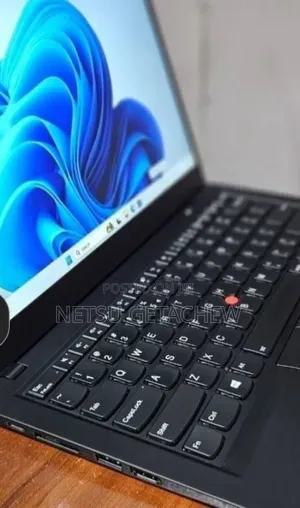 New Laptop Lenovo ThinkPad X1 Carbon 16GB Intel Core i7 SSD 512GB