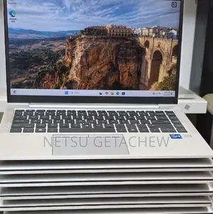 New Laptop HP EliteBook 840 G8 16GB Intel Core i7 SSD 512GB