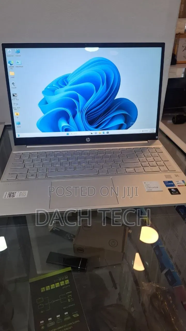 New Laptop HP Pavilion 15 16GB Intel Core i5 SSD 512GB