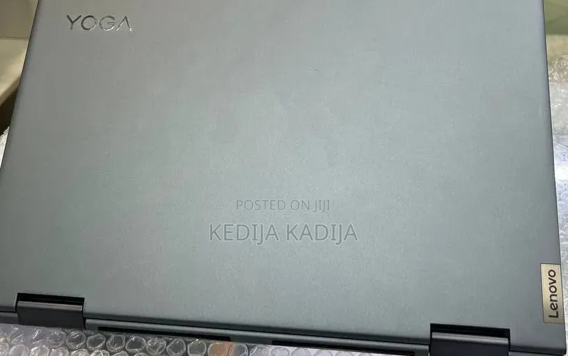 New Laptop Lenovo Yoga 7i 16GB Intel Core i7 SSD 512GB