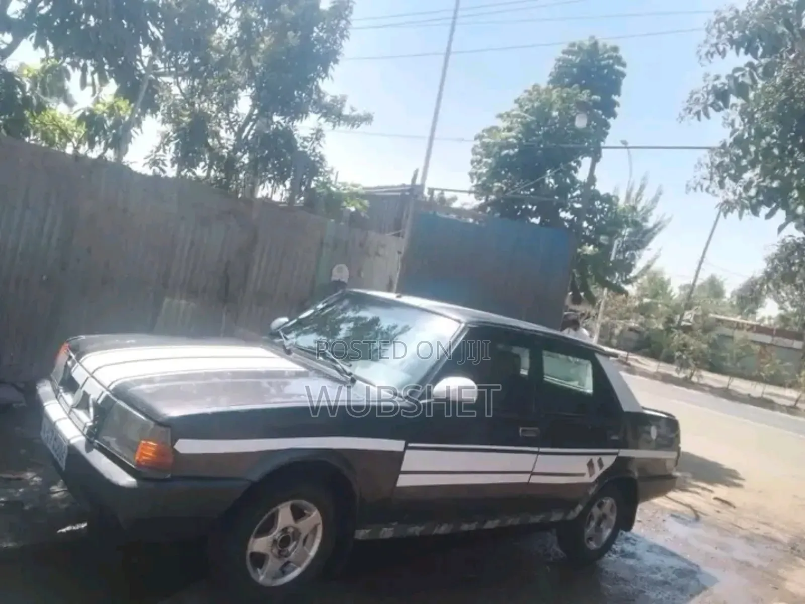 Car 2006 Black