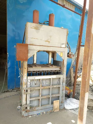 Vertical Hydraulic Baling Press Machine