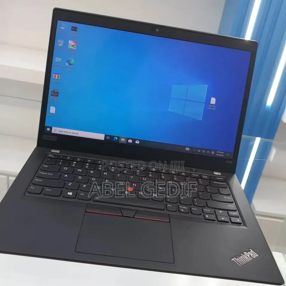 New Laptop Lenovo ThinkPad t495s 8GB AMD Ryzen 5 SSD 512GB