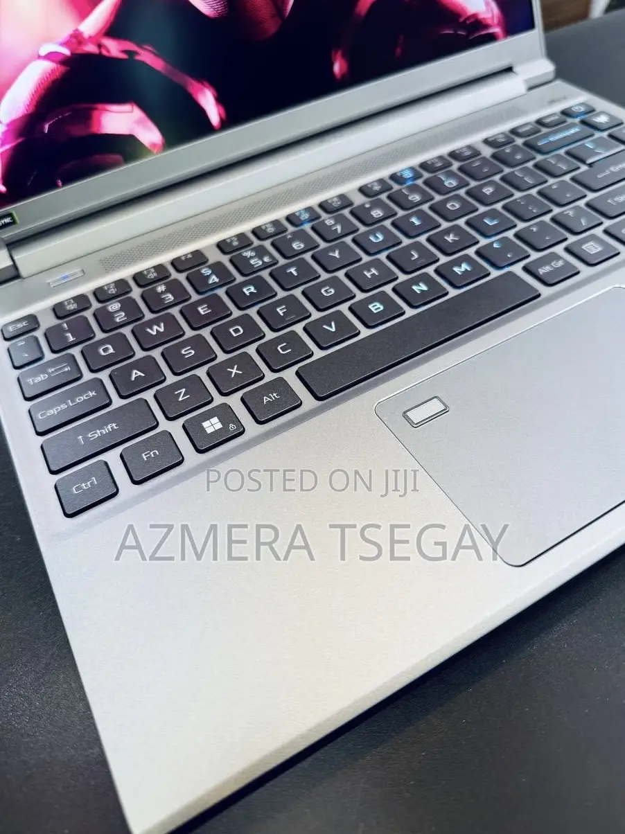 New Laptop Acer 16GB Intel Core i7 SSD 1T