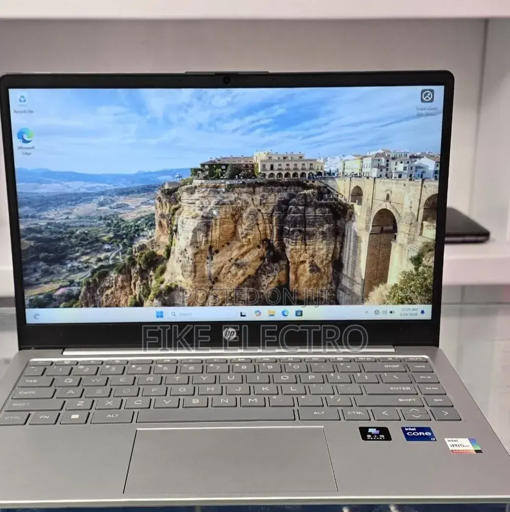 New Laptop HP Stream Notebook 16GB Intel Core i7 SSD 512GB