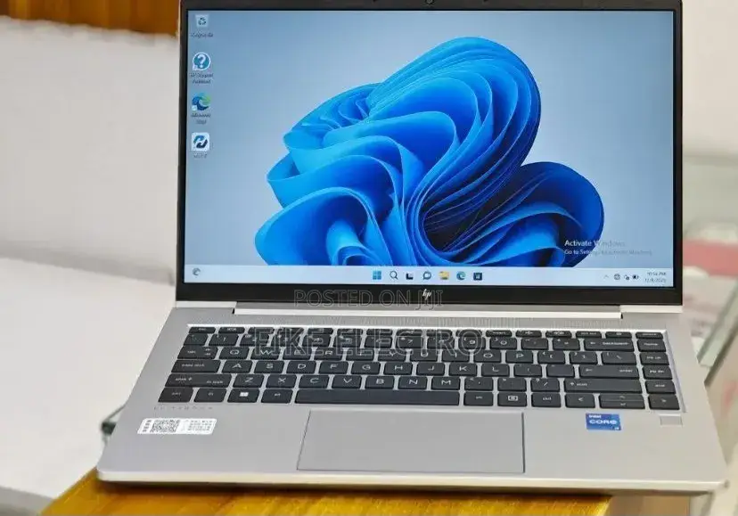New Laptop HP EliteBook 840 G10 16GB Intel Core i7 SSD 1T