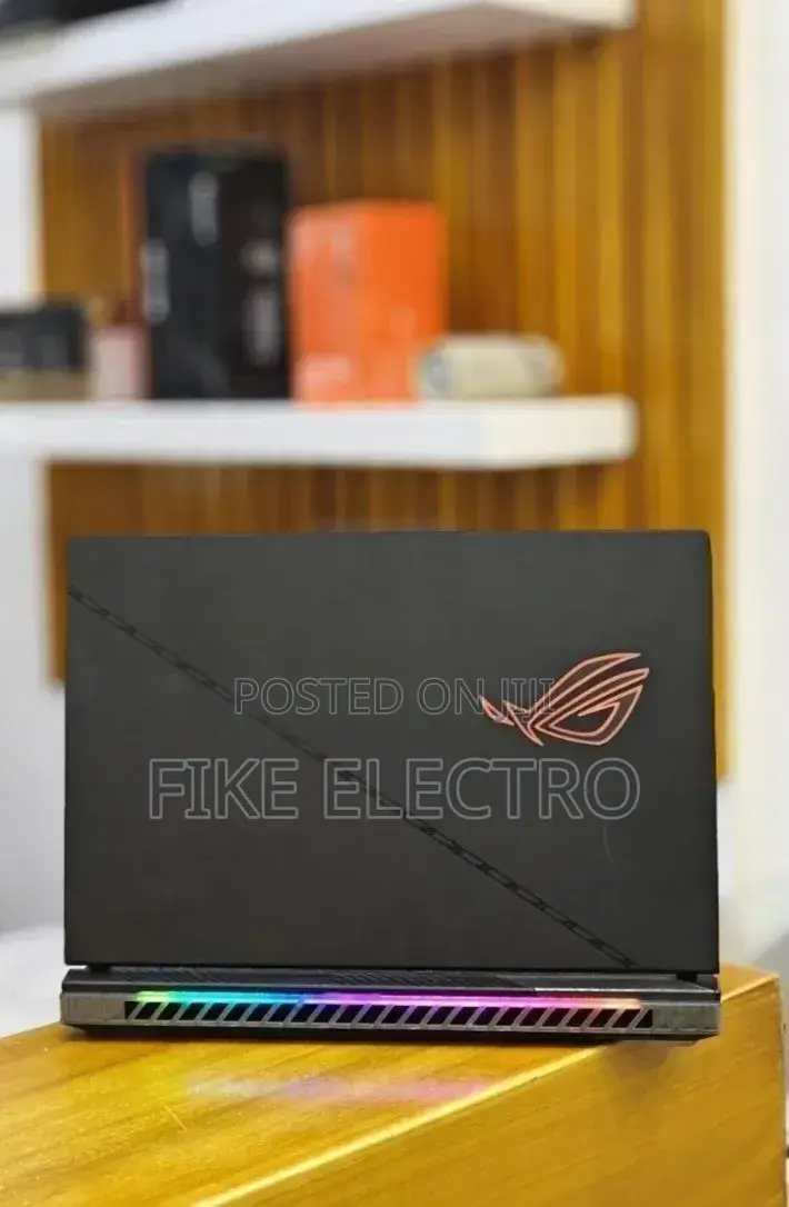 New Laptop Asus ROG Strix G15 16GB Intel Core i9 SSD 1T