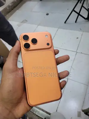 New Apple iPhone 17 Pro Max 256 GB Orange