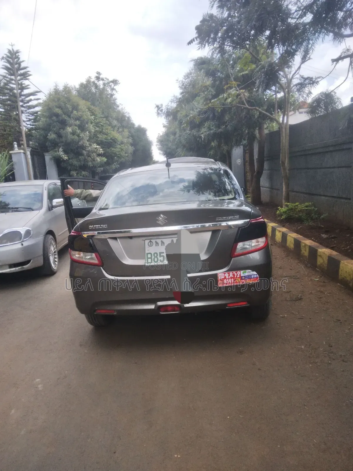 Suzuki Dzire 2023 Gray