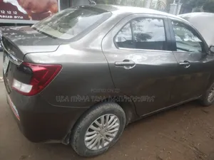Suzuki Dzire 2023 Gray