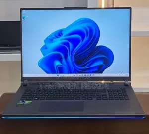 New Laptop Asus ROG Strix G17 32GB Intel Core i9 SSD 2T
