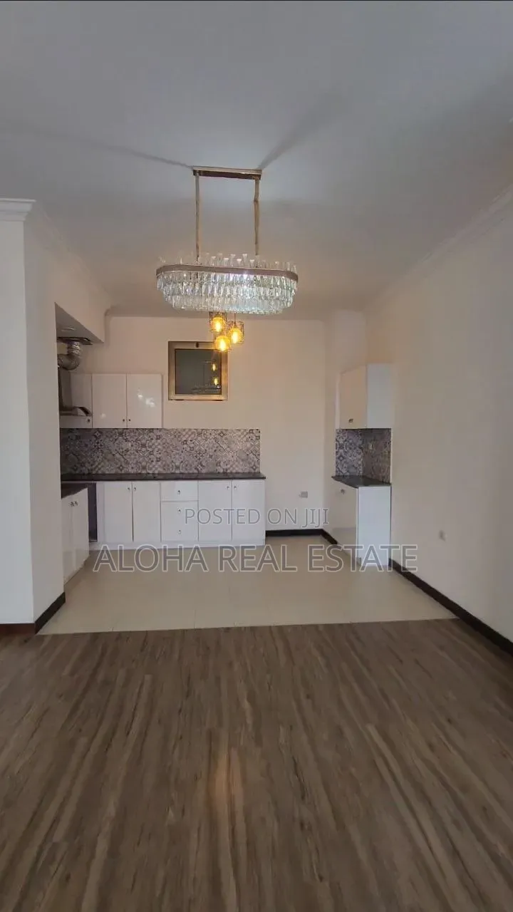 3bdrm Apartment in Matts, Bole for sale