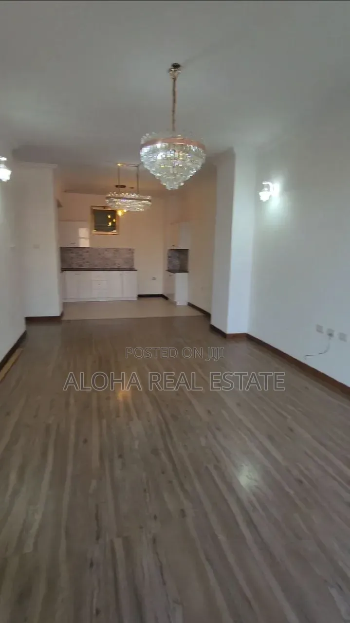 3bdrm Apartment in Matts, Bole for sale