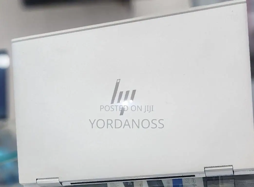 New Laptop HP EliteBook x360 1030 G8 16GB Intel Core i5 SSD 512GB