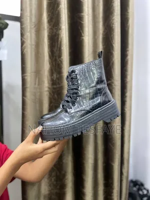 Shoes Boots